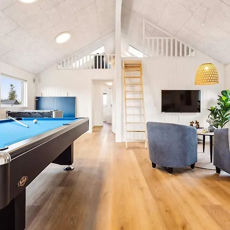 Holiday home Xxvii *