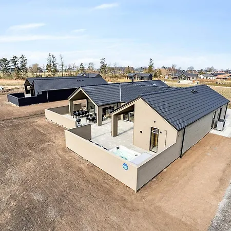 Xxvii Holiday home *